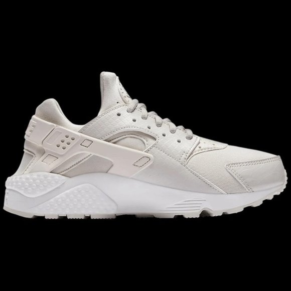 Nike Shoes - Nike Air Huarache 'Phantom Light Bone' sz 7